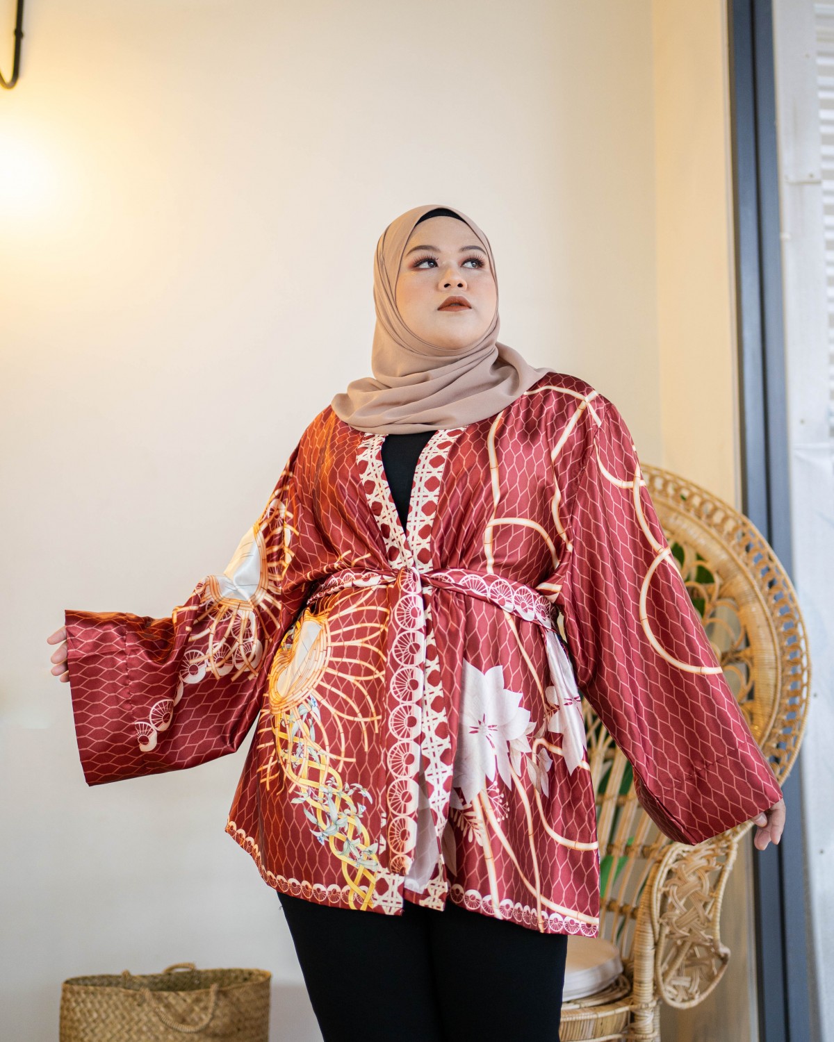 Rika Rattan Kimono ( Rosewood )