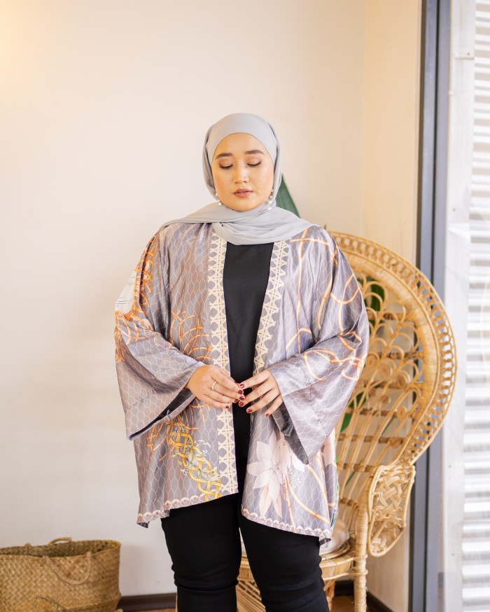 Rika Rattan Kimono ( Silver Grey )