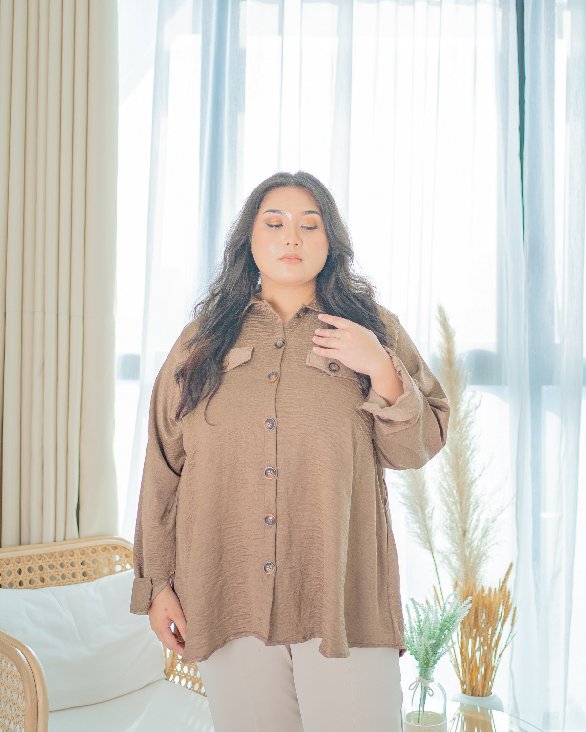 Caroline Button Shirt (Mocha)