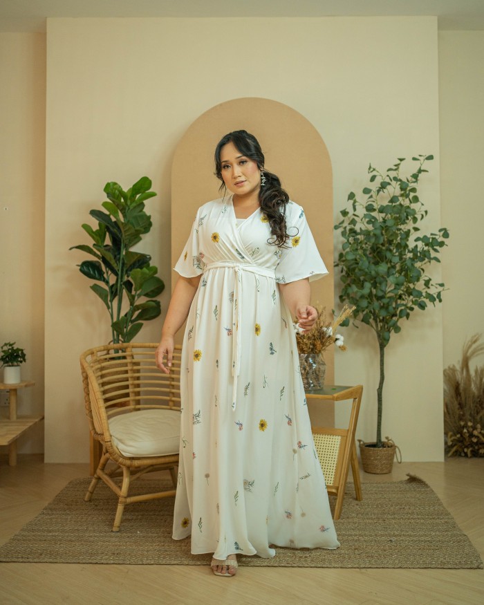 Dehlia Butterfly Sleeve Dress (Off White)