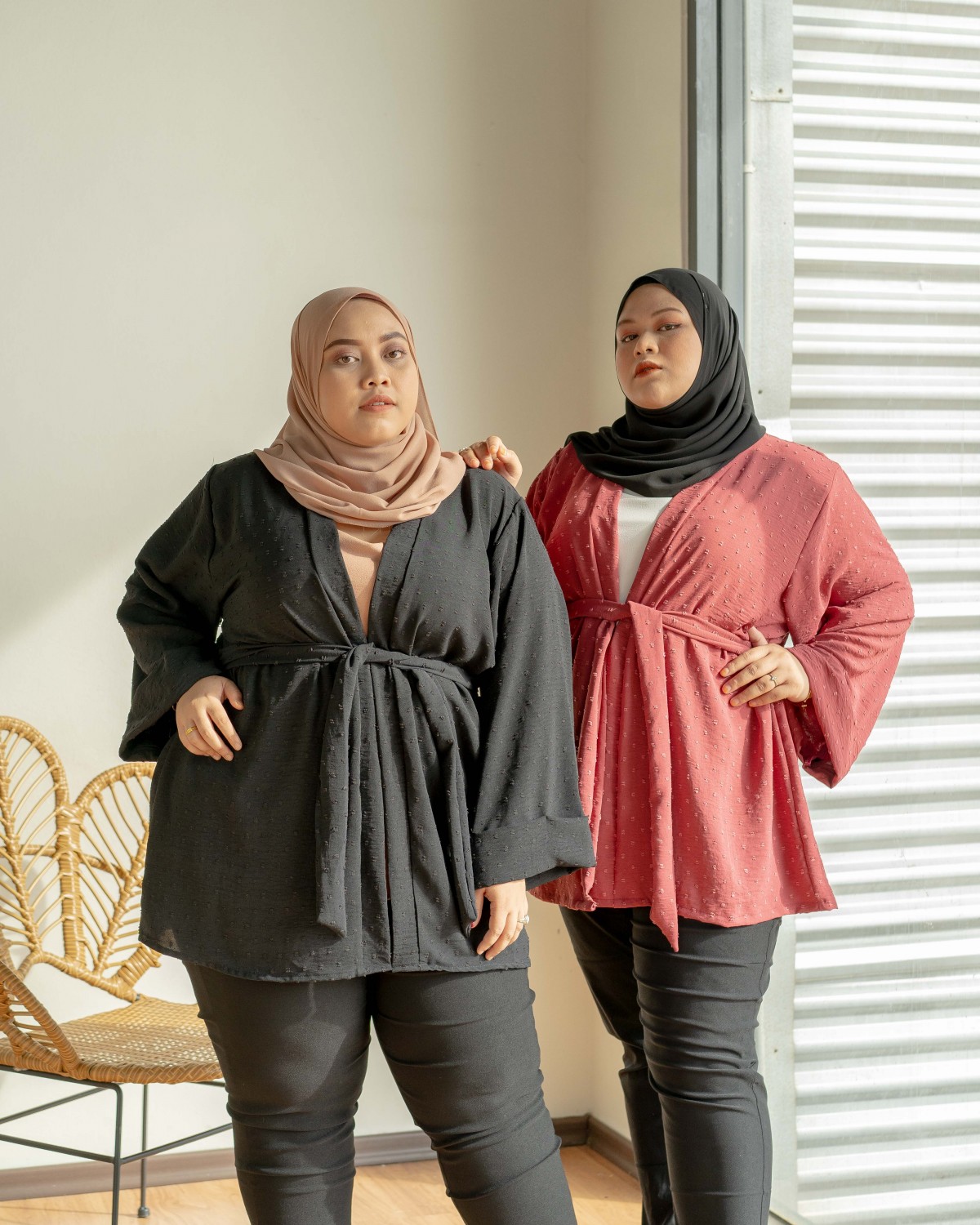 Christy Kimono Cardigan (Black)