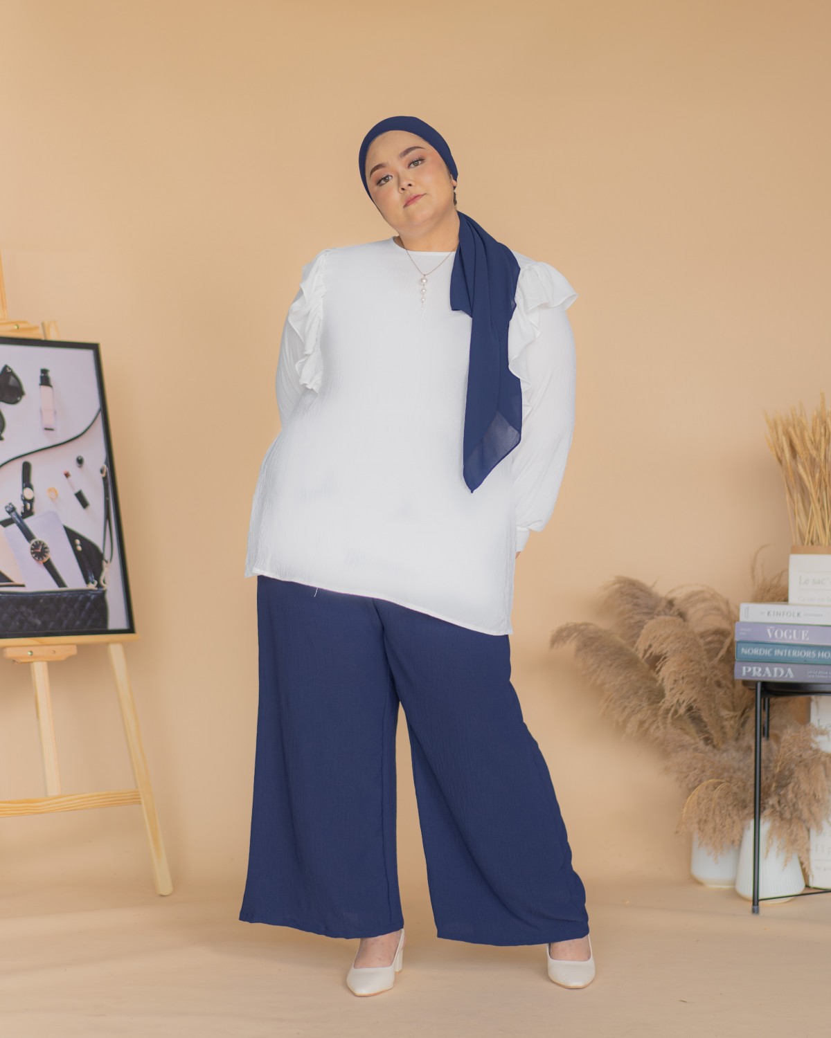 Doris Palazzo (Dark Blue)