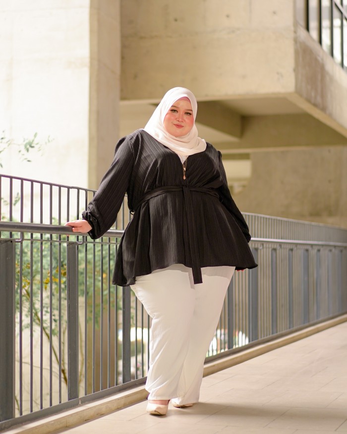 Sebrina Surplice Wrap (Black)