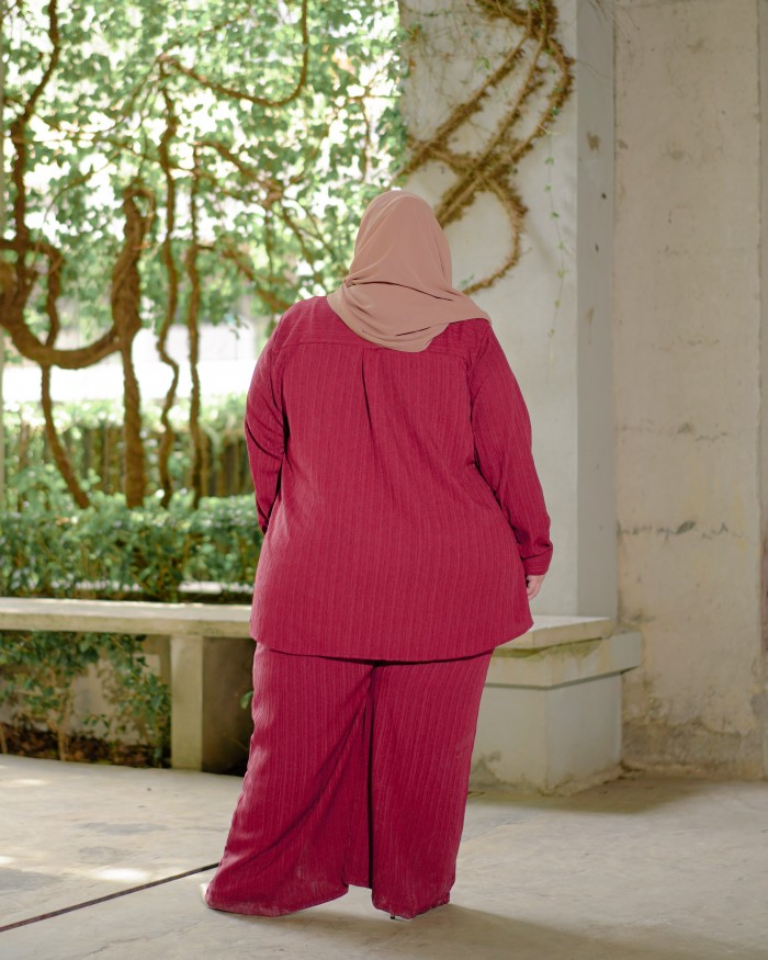 Arianna Suit (Wine Pink)