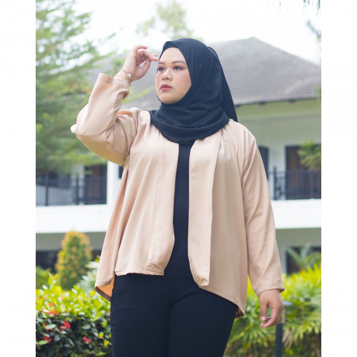 Sophie Basic Cardigan (Nude)