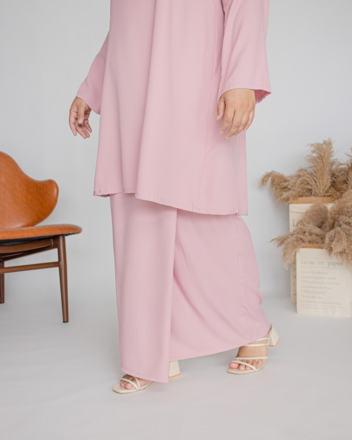 Amalin Riau Kurung (Soft Pink)