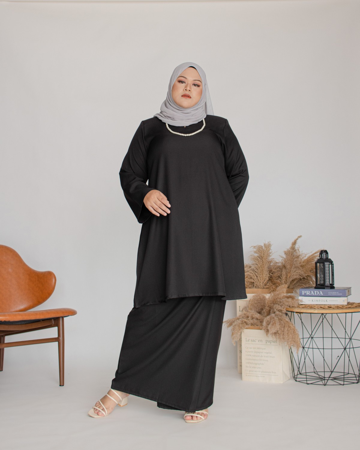 Amalin Riau Kurung (Black)