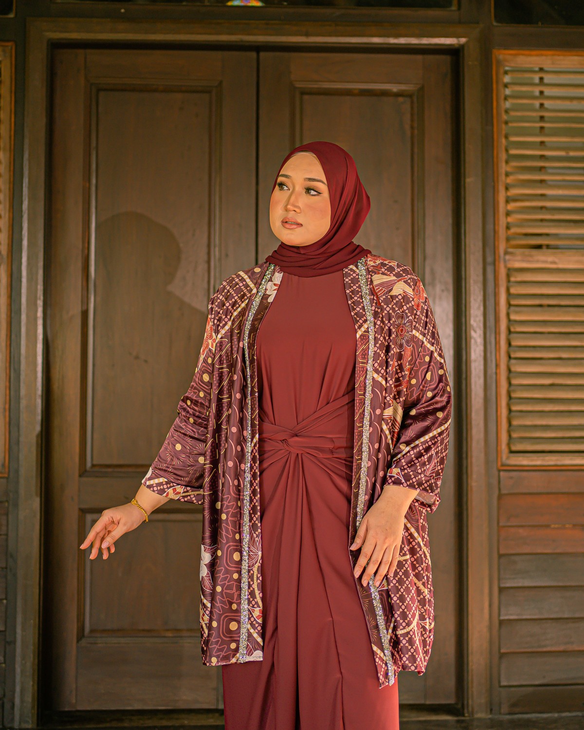 Dian Androyowati Cardigan Dress (Maroon)