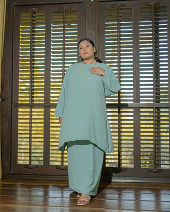 Ayong Rahmah Kurung (Dusty Green)