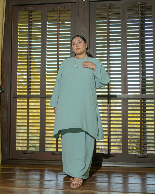 Ayong Rahmah Kurung (Dusty Green)