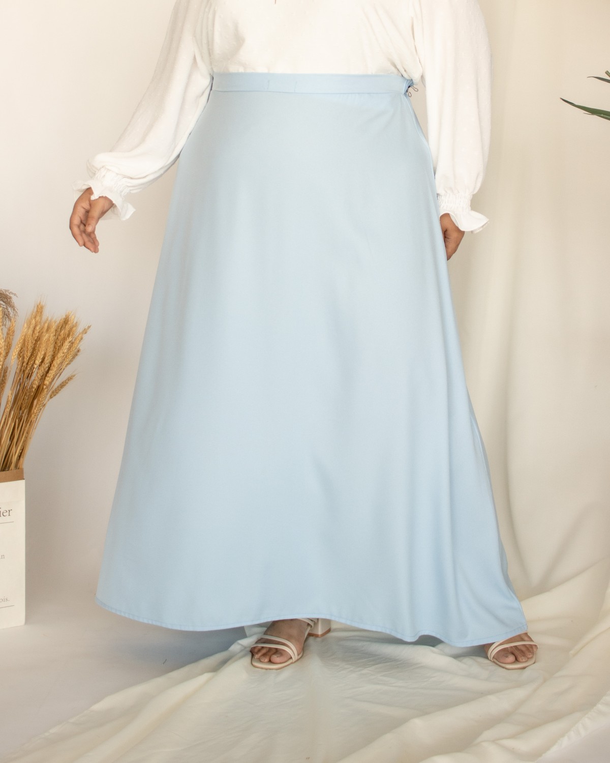 Hanami Skirt (Baby Blue)