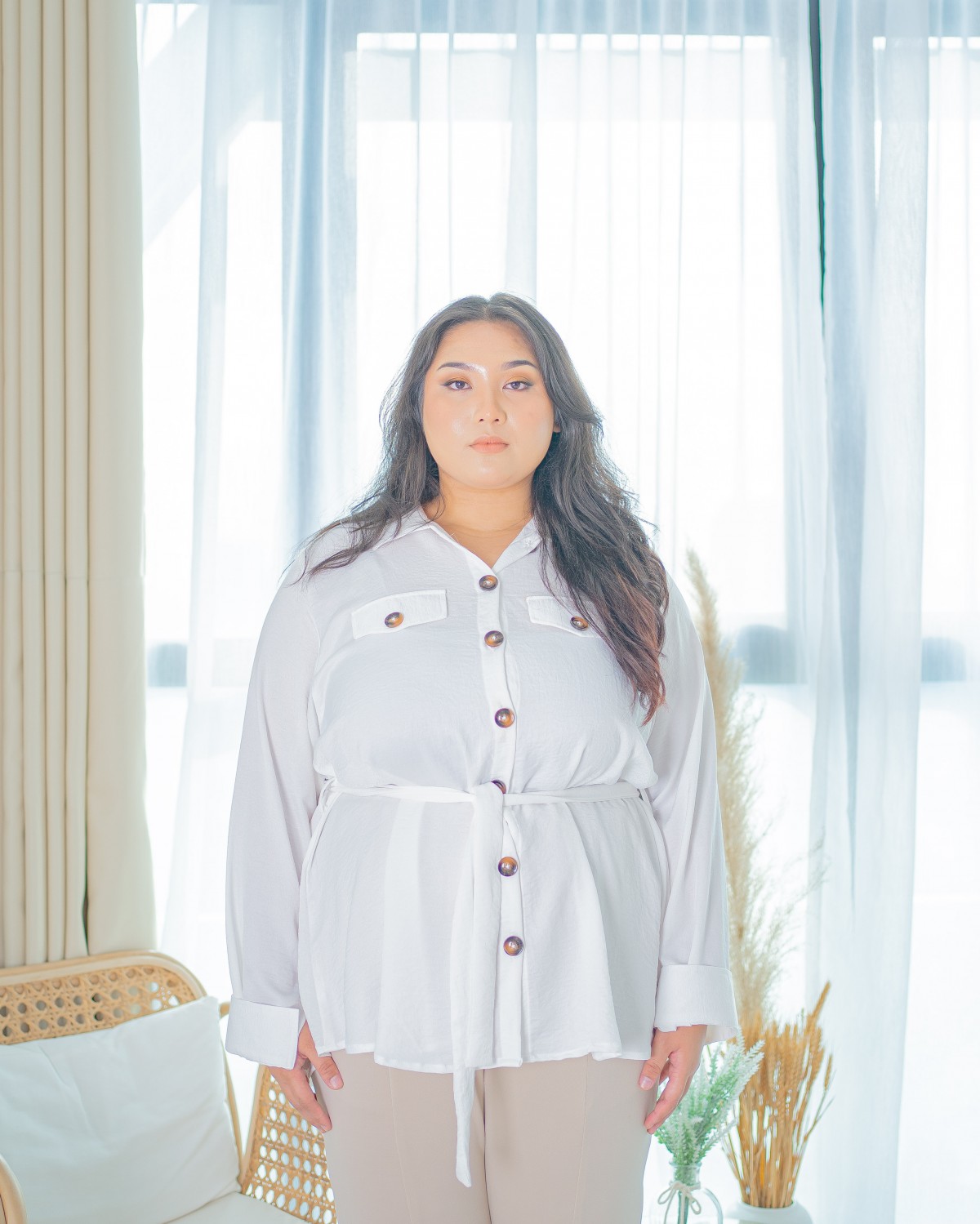 Caroline Button Shirt (Off White)