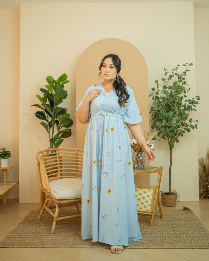 Dehlia Butterfly Sleeve Dress (Baby Blue)