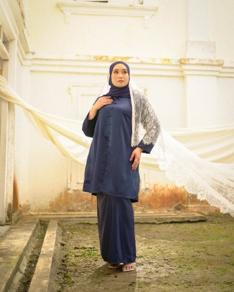 Ako Meriam Button Kurung (Dark Blue)