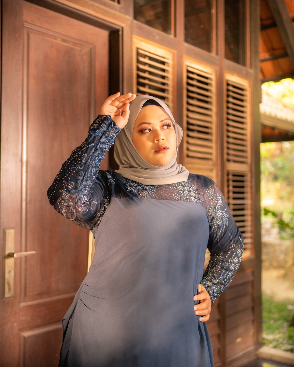 Nur Qaireena Luxe Kurung (Midnight Blue)