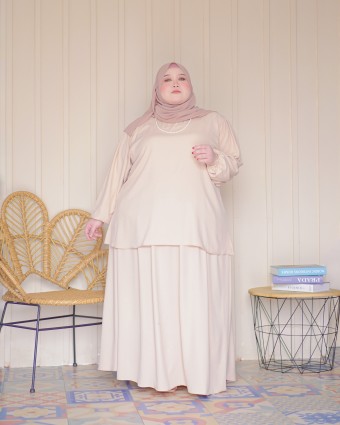 Wiliya Skirt Suit (Nude)
