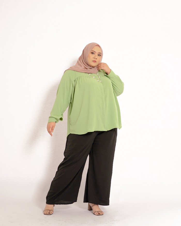 Farra Ruffle Top (Pistachio)