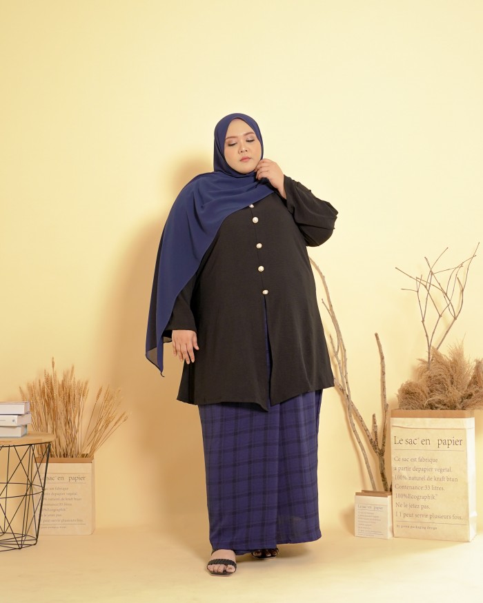 Nur Fateema Button Kebarong 2.0 (Black/Dark Blue)