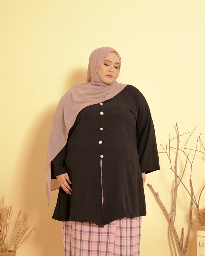 Nur Fateema Button Kebarong 2.0 (Black/Pink)