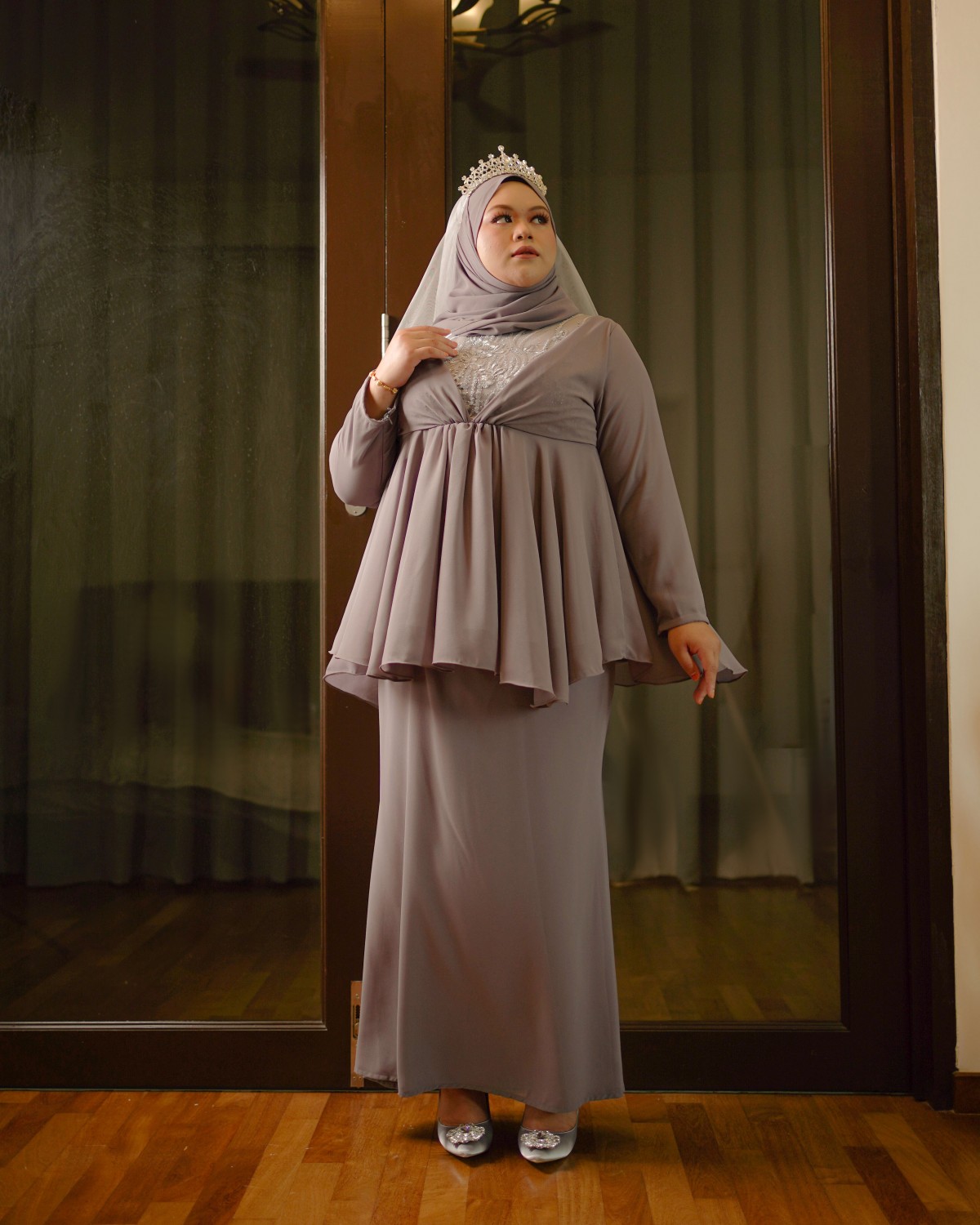 Safoura Luxe Peplum (Grey)