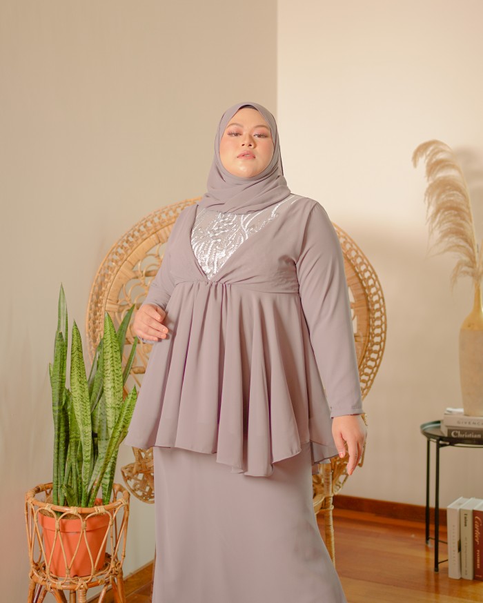 Safoura Luxe Peplum (Grey)