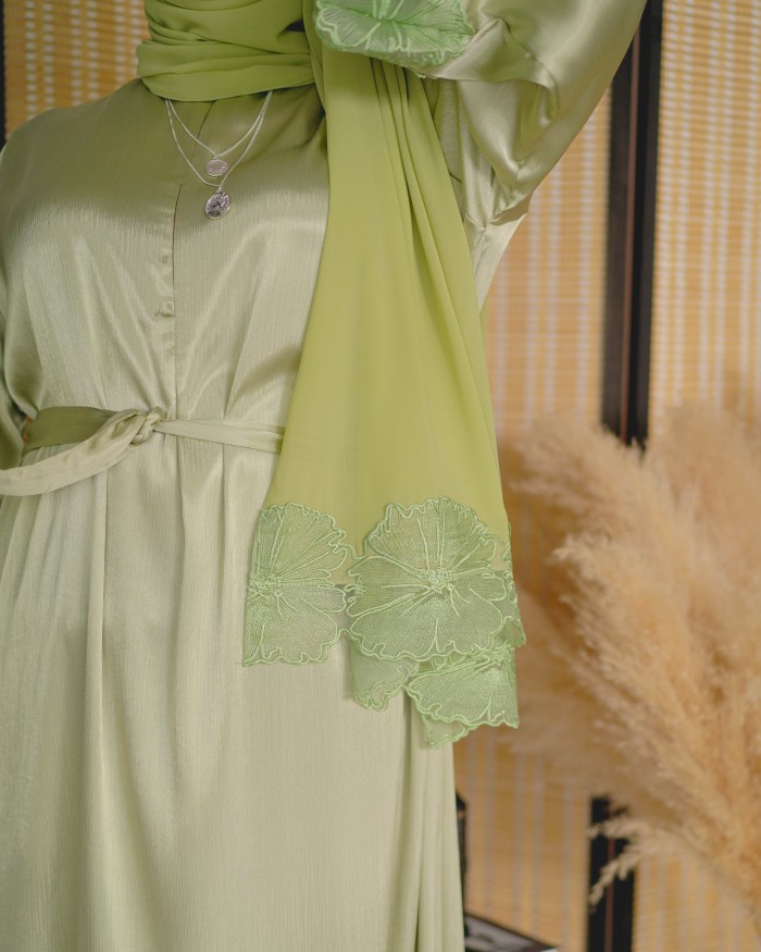 Habeeb Lace Abaya (Pistachio Green)