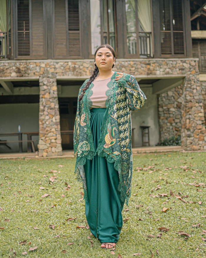 Dian Indrawardoyo Cardigan Pario (Emerald)