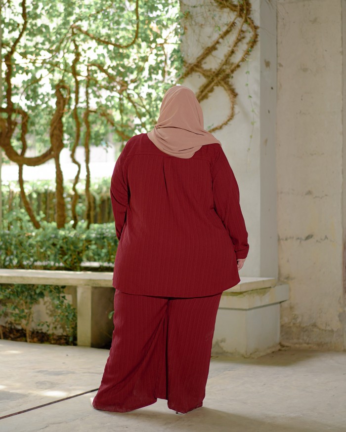 Arianna Suit (Maroon)