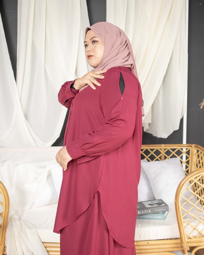 Dania Skirt Suit (Maroon)