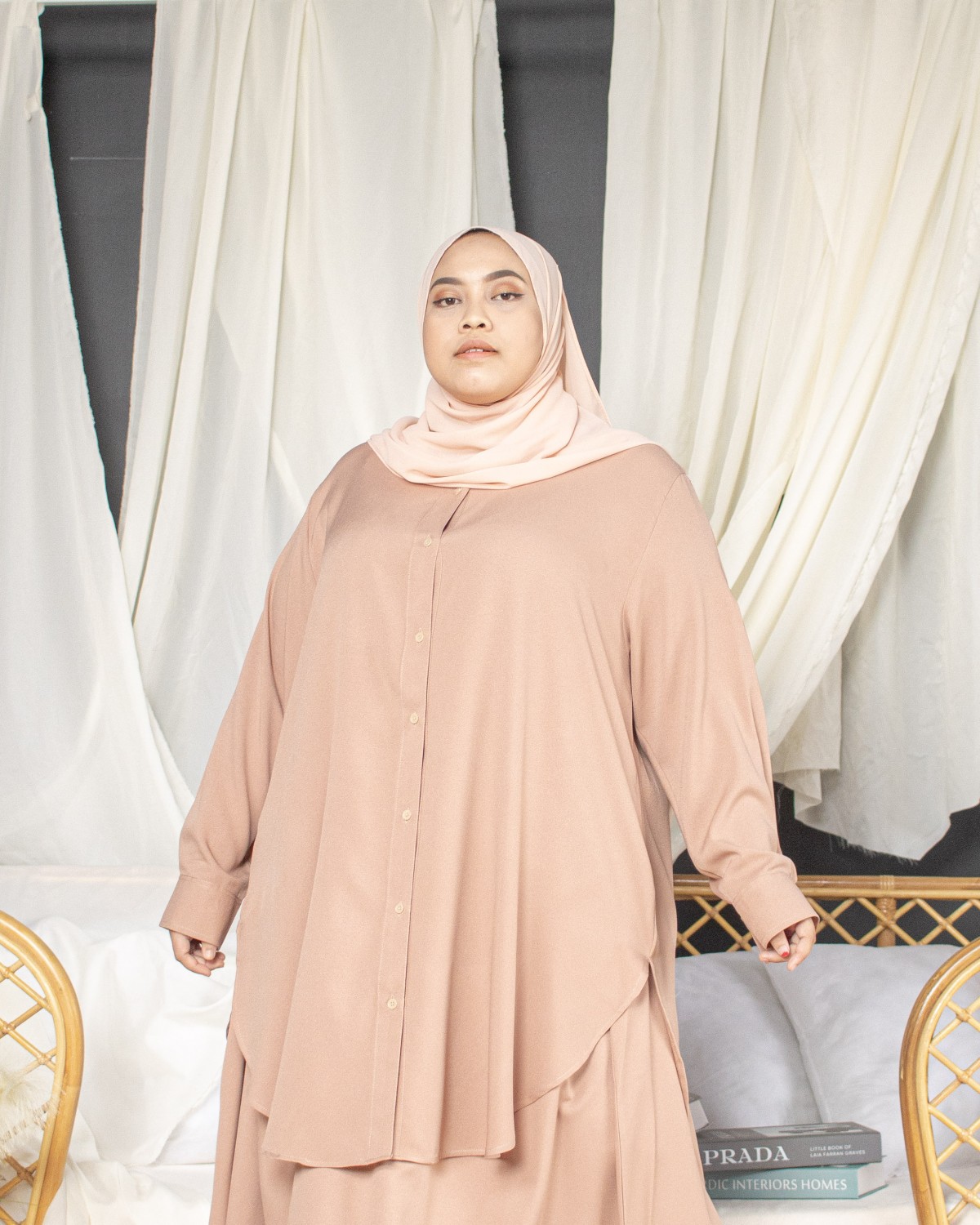 Dania Skirt Suit (Nudy Pink)