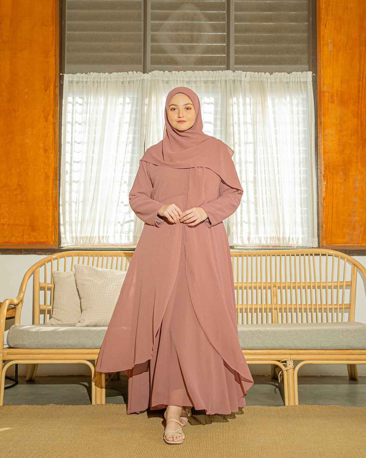 Balqeesh Abaya Khimar (Dusty Pink)