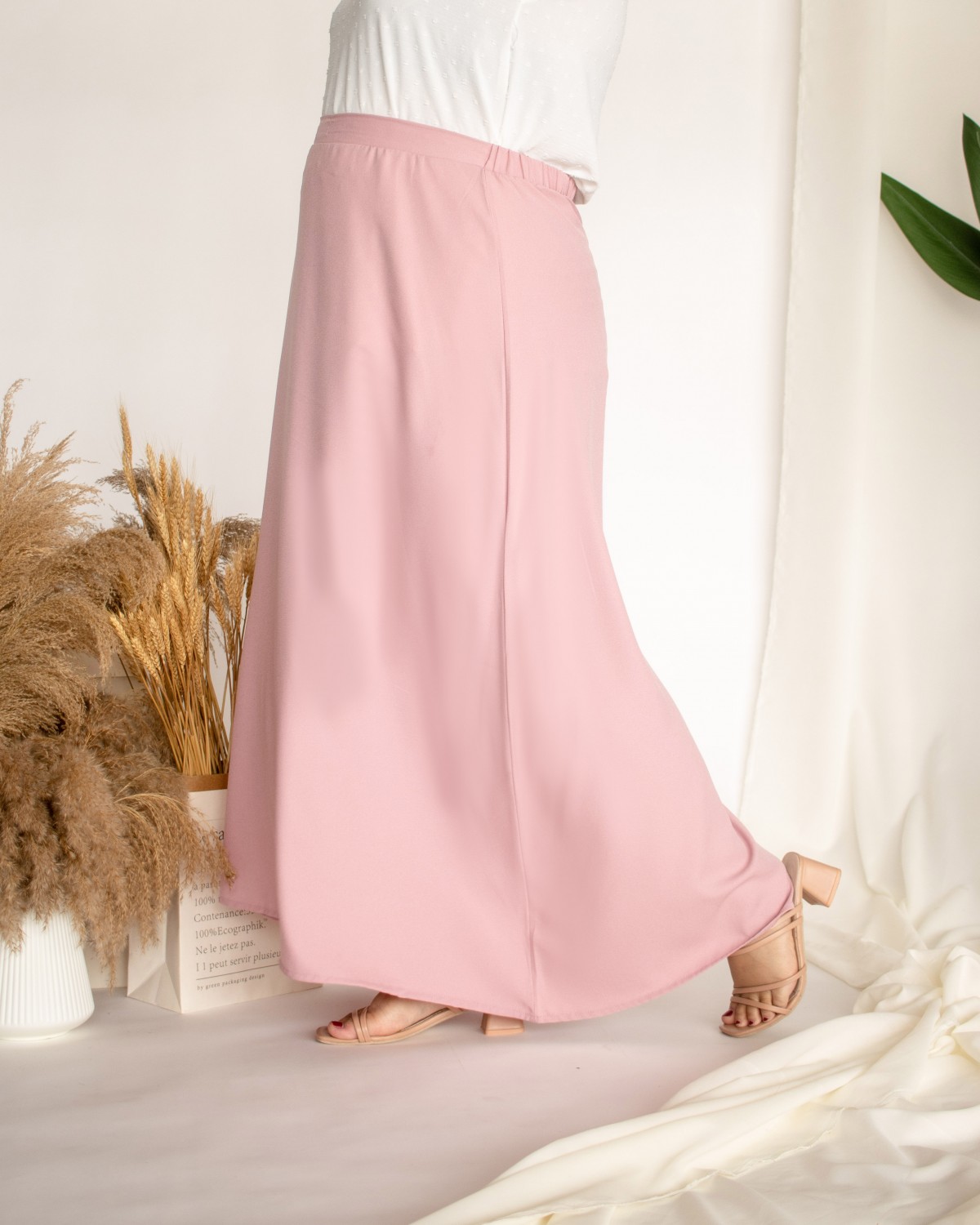 Hanami Skirt (Soft Pink)