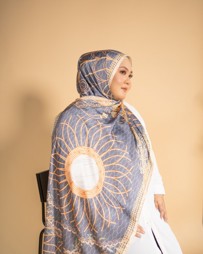 Rattan Shawl (Grey)