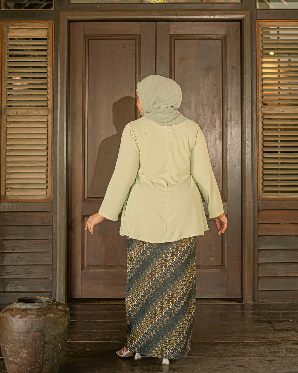 Dian Sumatrajoyo Batek Kurung (Mint Green)