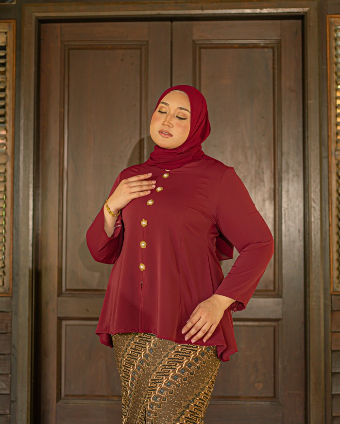 Dian Sumatrajoyo Batek Kurung (Maroon)