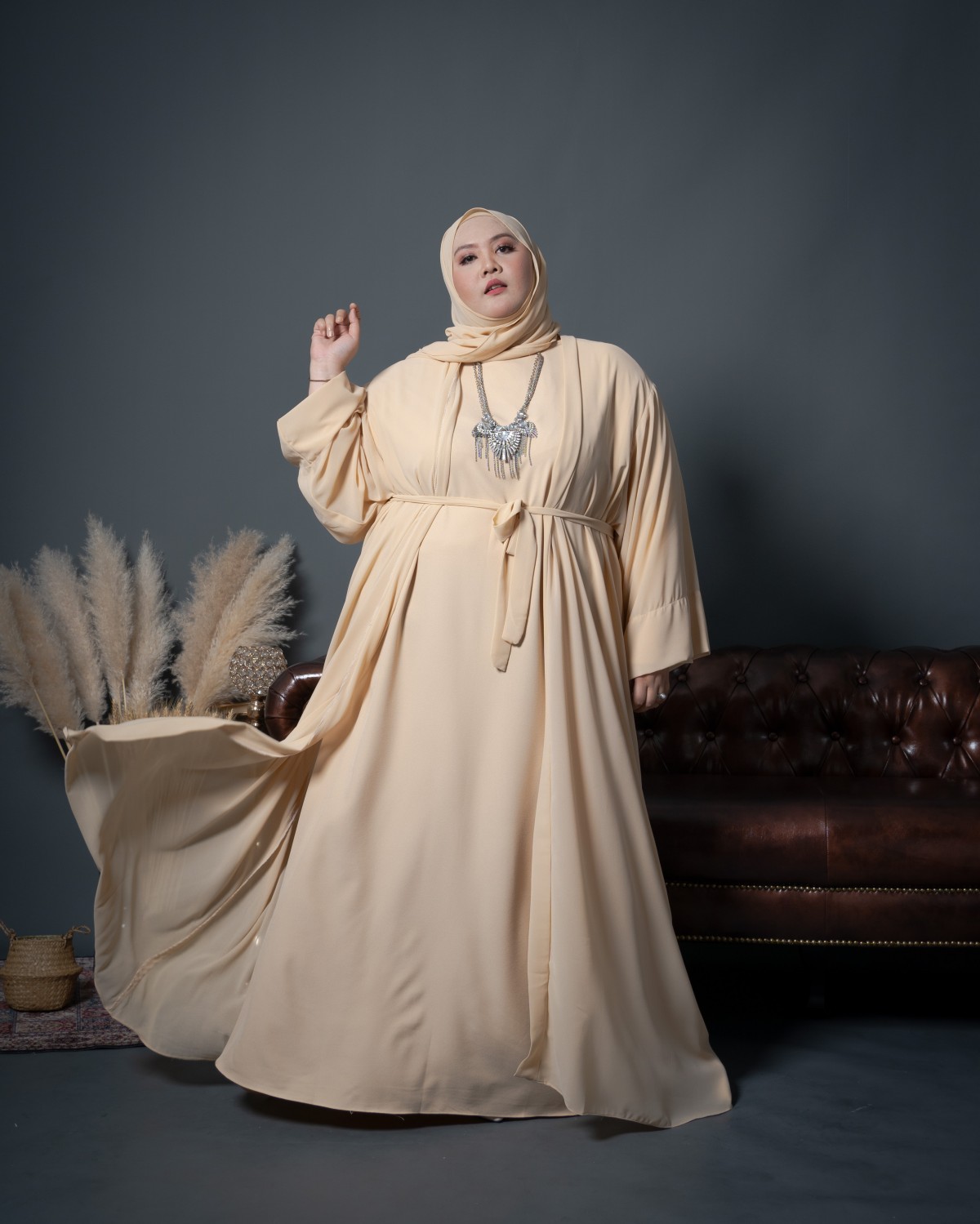 Ammara Abaya Dress (Creamy Beige)