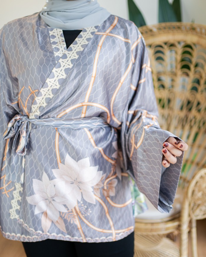 Rika Rattan Kimono ( Silver Grey )