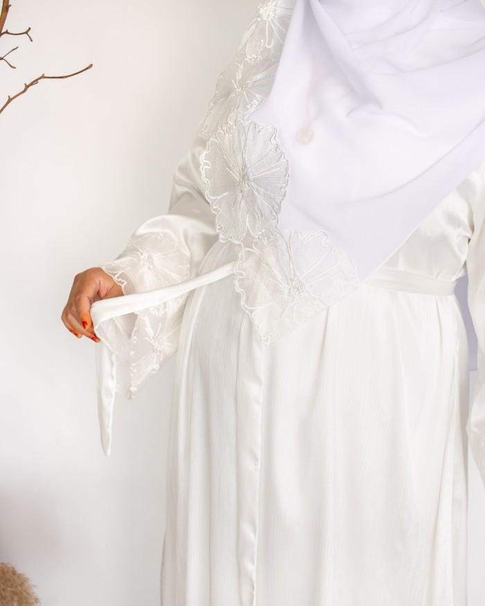 Habeeb Lace Abaya (White)