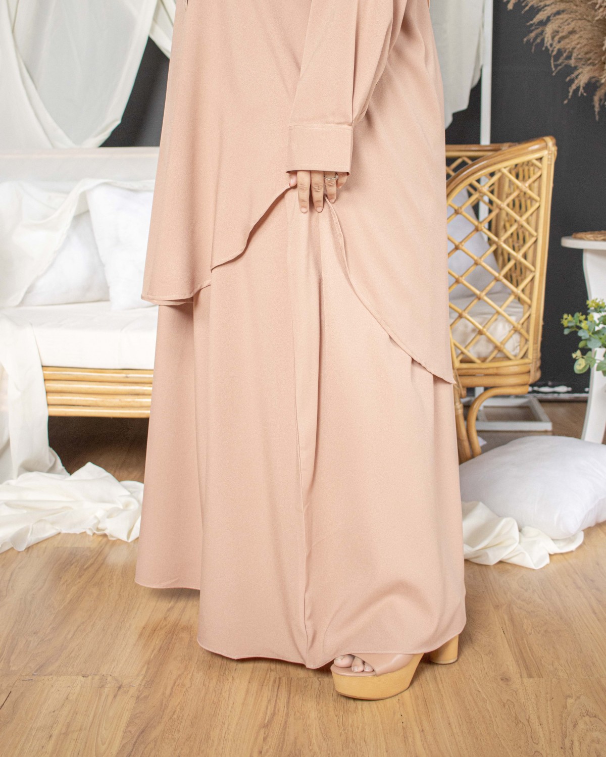 Dania Skirt Suit (Nudy Pink)