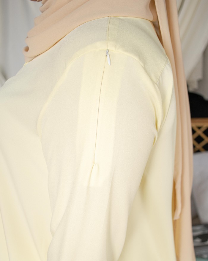 Dania Skirt Suit (Pale Yellow)