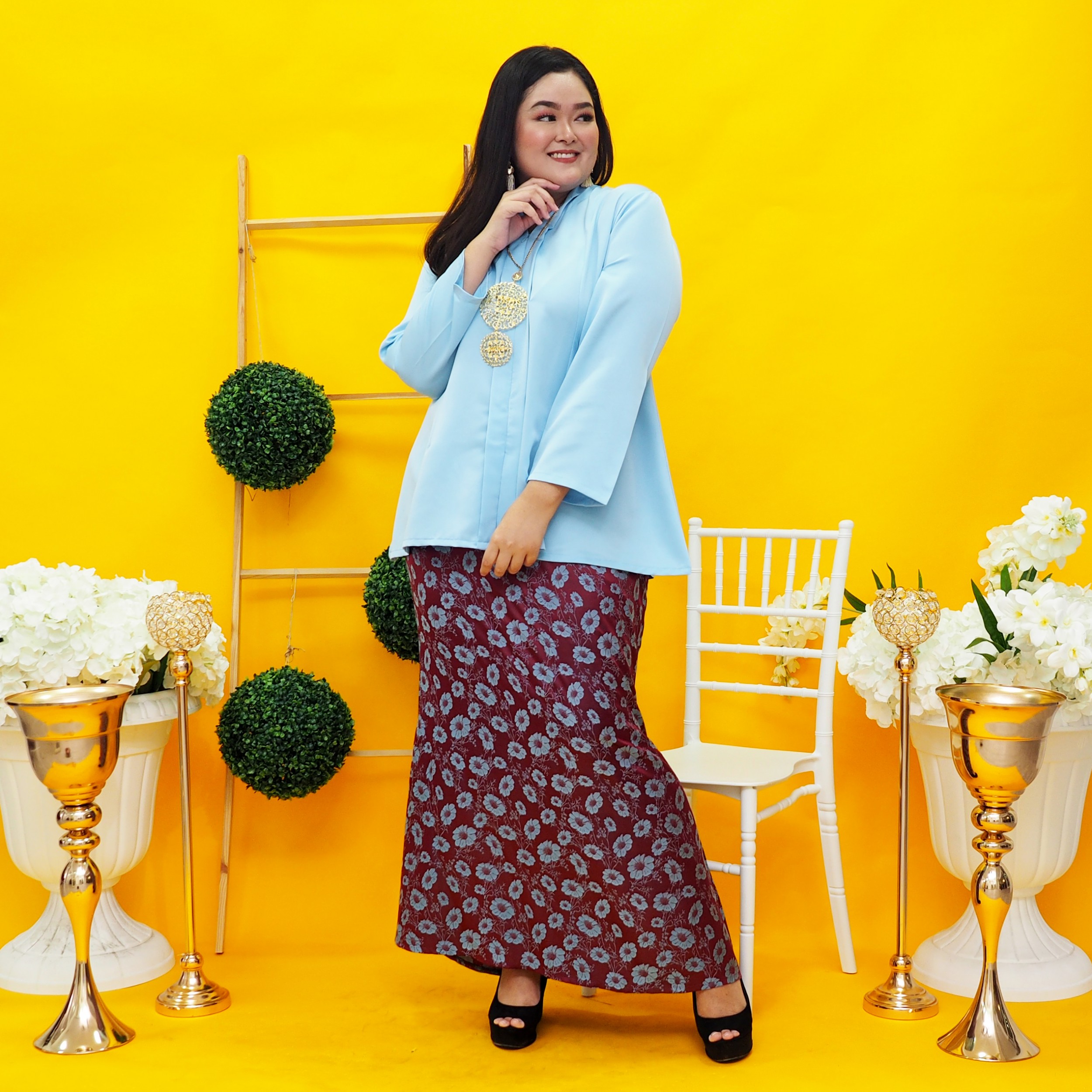 kebaya baby blue